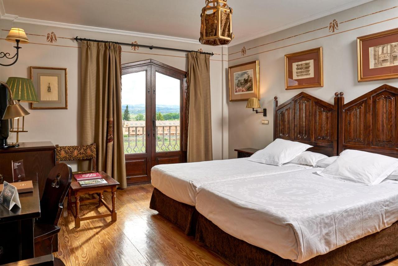 Parador De Olite Eksteriør billede