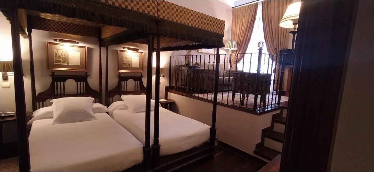 Parador De Olite Eksteriør billede